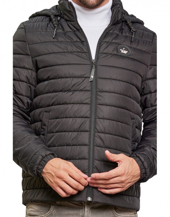 Men Packable Jacket Black Color