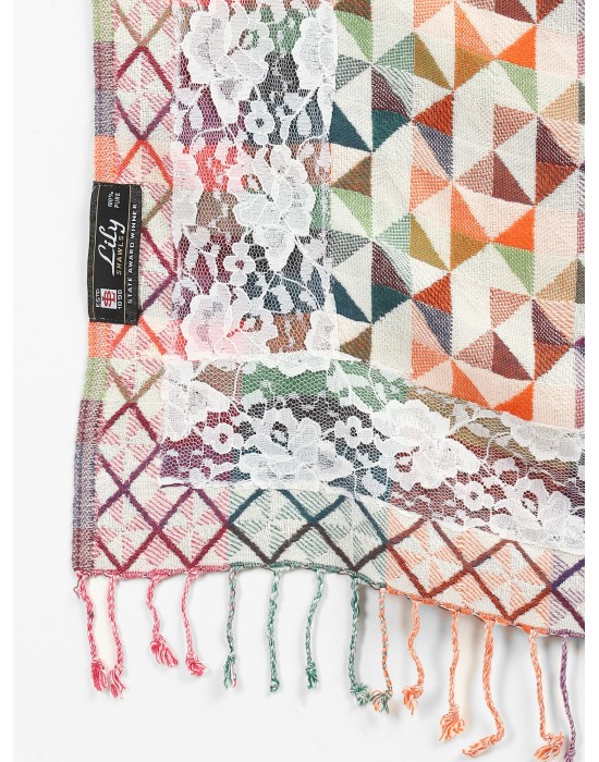 women printed design multi